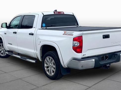 Used 2020 Toyota Tundra SR5 w/ SR5 Leather Package RWD image 12
