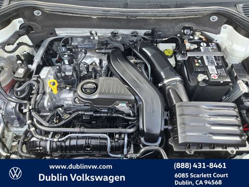 Certified 2023 Volkswagen Taos SE w/ Panoramic Sunroof Package FWD image 25