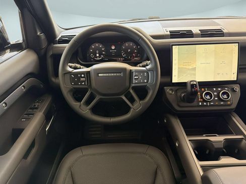 New 2026 Land Rover Defender 110 X-Dynamic SE AWD/4WD image 27