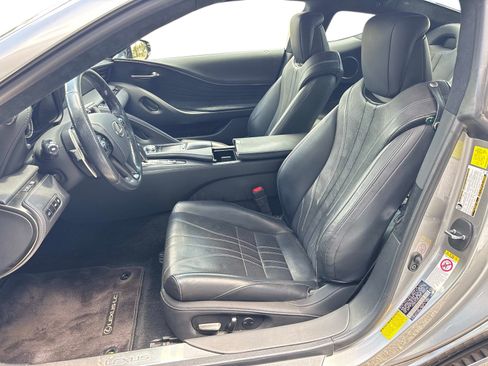 Used 2018 Lexus LC 500 Coupe w/ Touring Package RWD image 15