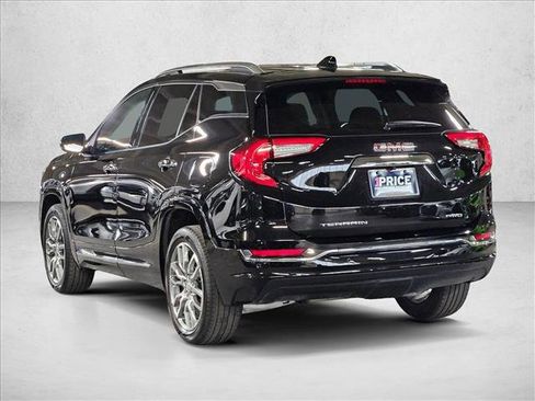 Used 2024 GMC Terrain Denali w/ Denali Premium Package image 7