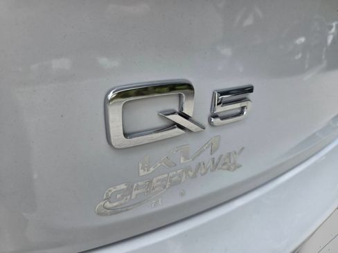 Used 2021 Audi Q5 2.0T Premium Plus w/ Premium Plus Package AWD/4WD image 32