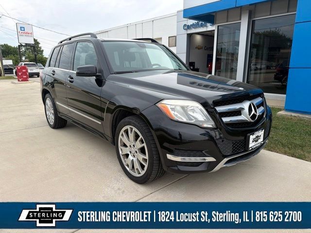 Used 2013 Mercedes-Benz GLK 350 4MATIC image 8