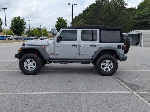 Used 2020 Jeep Wrangler Unlimited Sport S AWD/4WD image 8