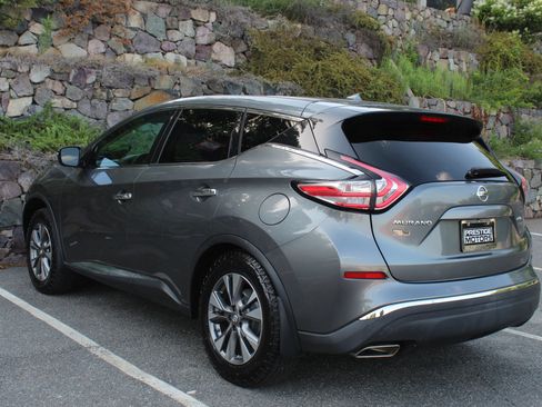 Used 2015 Nissan Murano S AWD/4WD image 7