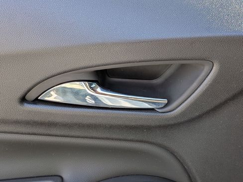 Used 2024 Chevrolet Equinox LT image 27