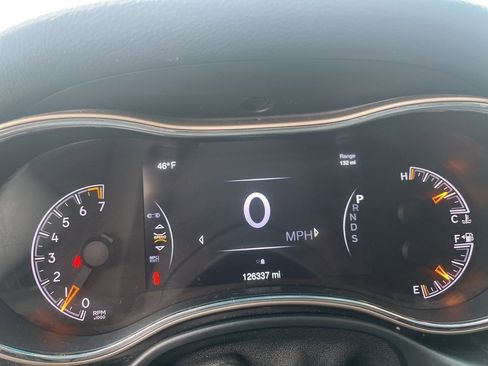 Used 2014 Jeep Grand Cherokee Limited image 11