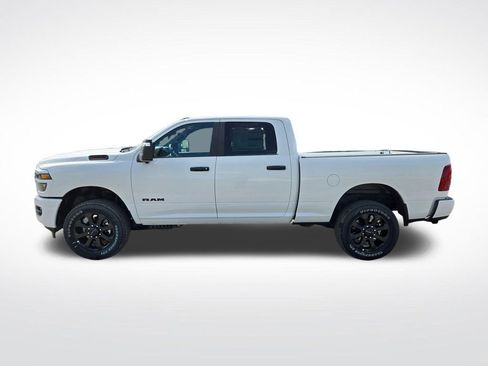 New 2026 RAM 2500 Big Horn AWD/4WD image 7