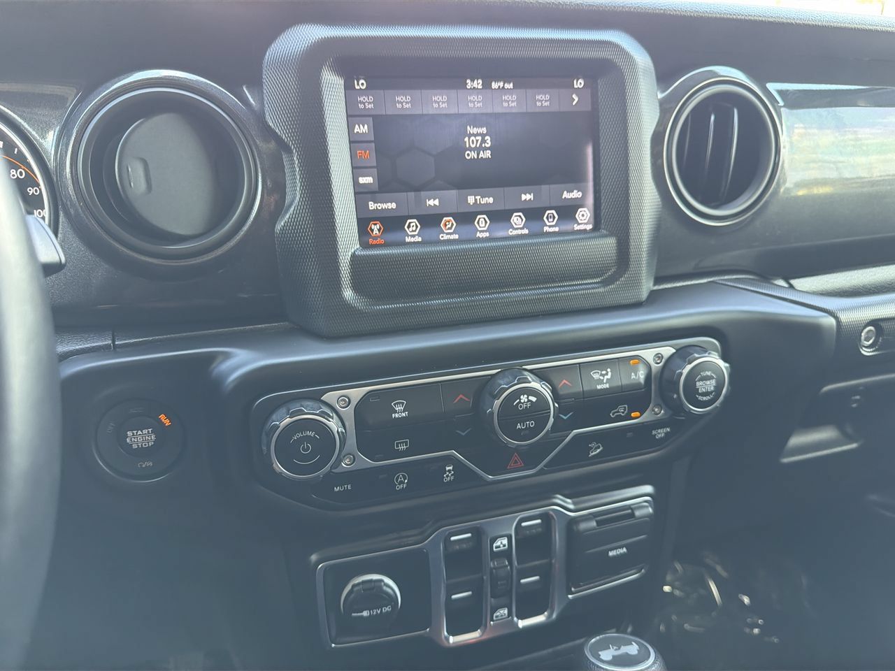 Used 2021 Jeep Wrangler Unlimited Sport AWD/4WD image 20