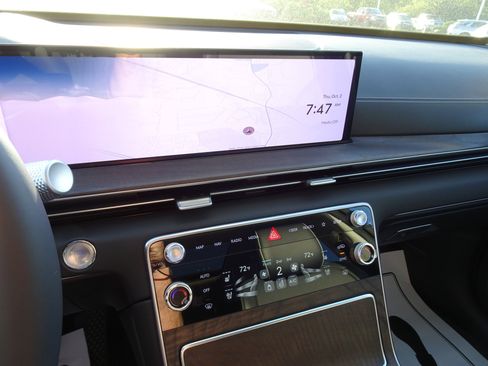 New 2026 Genesis GV80 2.5T Prestige image 17