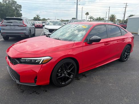 Used 2025 Honda Civic Sport image 3