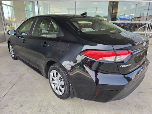 Used 2024 Toyota Corolla LE FWD image 3