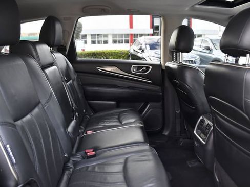 Used 2019 INFINITI QX60 Luxe w/ Essential Package image 28