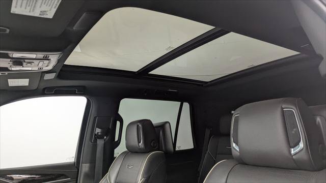 Used 2021 Cadillac Escalade Sport RWD image 29