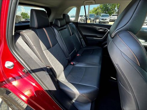 Used 2023 Toyota RAV4 Adventure image 38