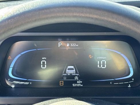 Used 2024 Hyundai Elantra SE image 14