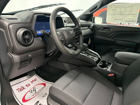 New 2026 Chevrolet Colorado Trail Boss AWD/4WD image 11
