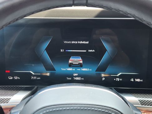 Used 2023 BMW i7 xDrive60 w/ Parking Assistance Package AWD/4WD image 22