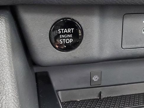 Certified 2024 Nissan Rogue SL w/ SL Premium Package image 26