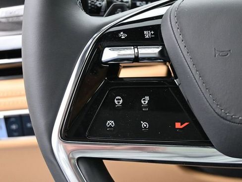 New 2025 Cadillac Escalade IQ Luxury 2 image 33