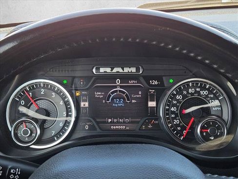 Used 2024 RAM 1500 Laramie RWD image 11