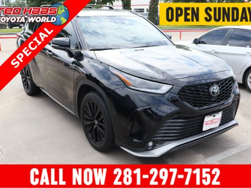 Used 2023 Toyota Highlander XSE image 1