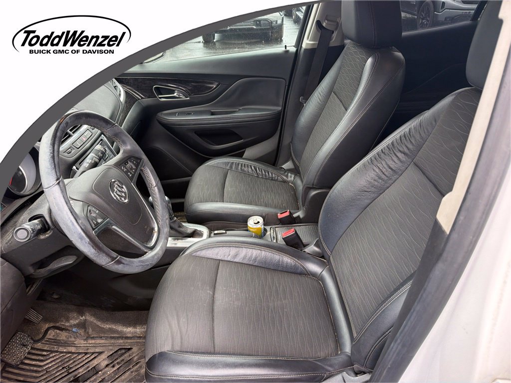 Used 2016 Buick Encore Convenience FWD image 1