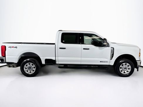 Used 2024 Ford F250 XLT image 4