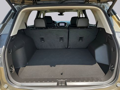 Used 2023 GMC Terrain Denali image 42