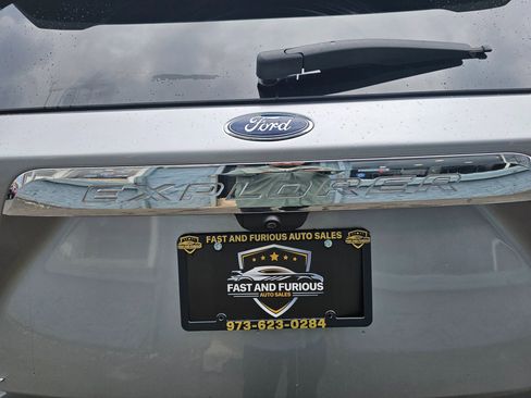 Used 2023 Ford Explorer XLT w/ Equipment Group 202A AWD/4WD image 35