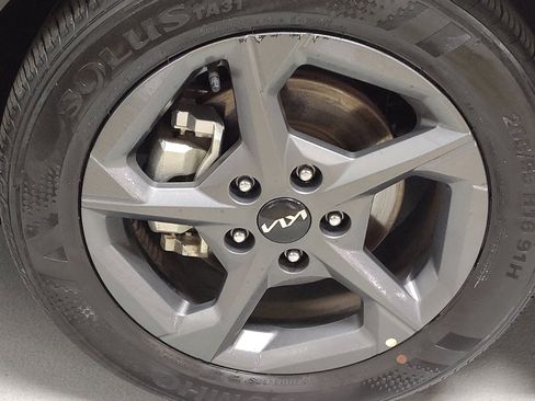 Used 2025 Kia K4 FWD image 31