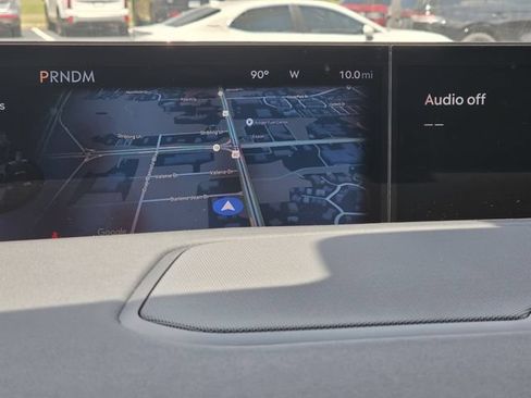 New 2027 Lincoln Navigator Premiere RWD image 19