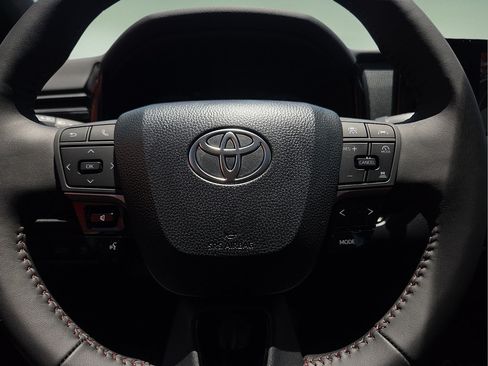 New 2026 Toyota Camry XSE FWD image 25