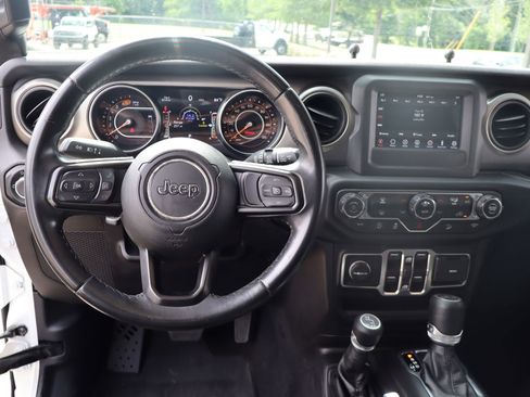 Used 2019 Jeep Wrangler Unlimited Sport S AWD/4WD image 18