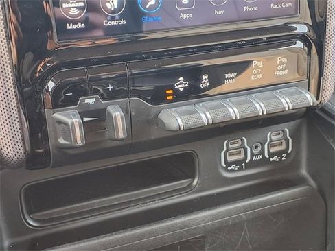 Used 2020 RAM 1500 Limited image 17