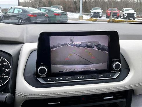 Certified 2023 Nissan Rogue SV image 19