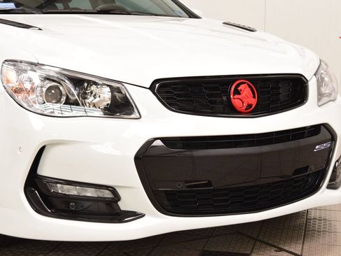 Used 2017 Chevrolet SS RWD image 13