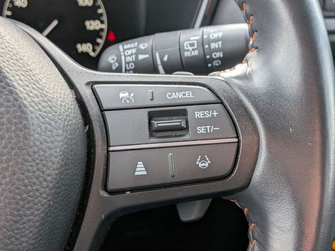 Used 2024 Honda CR-V Sport image 20