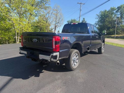 Used 2024 Ford F350 Lariat w/ Chrome Package image 3