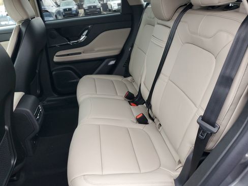 New 2026 Lincoln Corsair Reserve w/ Jet Appearance Package image 28