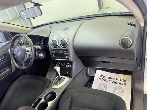 Used 2014 Nissan Rogue S w/ Convenience Package AWD/4WD image 29