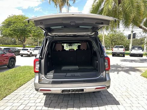 Used 2023 Ford Expedition Max Limited AWD/4WD image 28