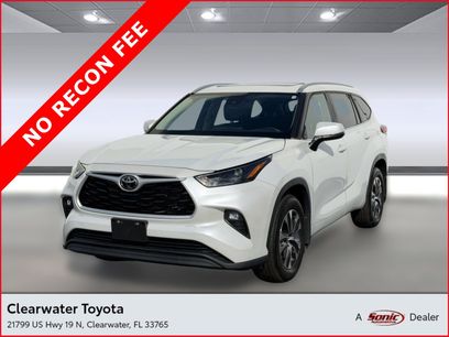 Used 2023 Toyota Highlander XLE