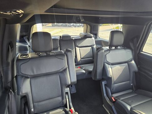 New 2026 Ford Expedition Platinum AWD/4WD image 15