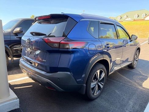 Used 2023 Nissan Rogue SL w/ SL Premium Package AWD/4WD image 3