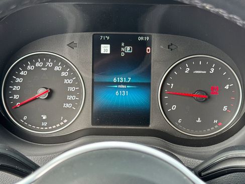 Used 2019 Mercedes-Benz Sprinter 170 image 20