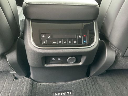 New 2026 INFINITI QX80 Pure AWD/4WD image 28