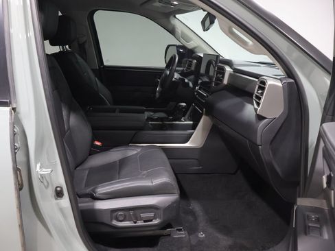 Used 2024 Toyota Tundra Limited w/ TRD Off-Road Package AWD/4WD image 23