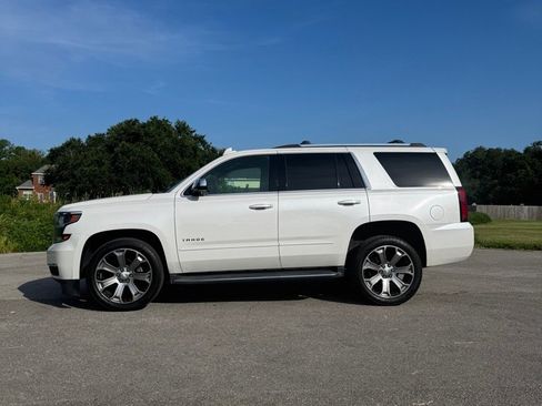 Used 2019 Chevrolet Tahoe Premier image 2