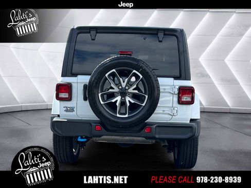 Used 2024 Jeep Wrangler Sport S w/ Convenience Group image 5